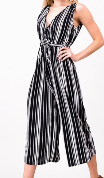 wide leg capri jumpsuit